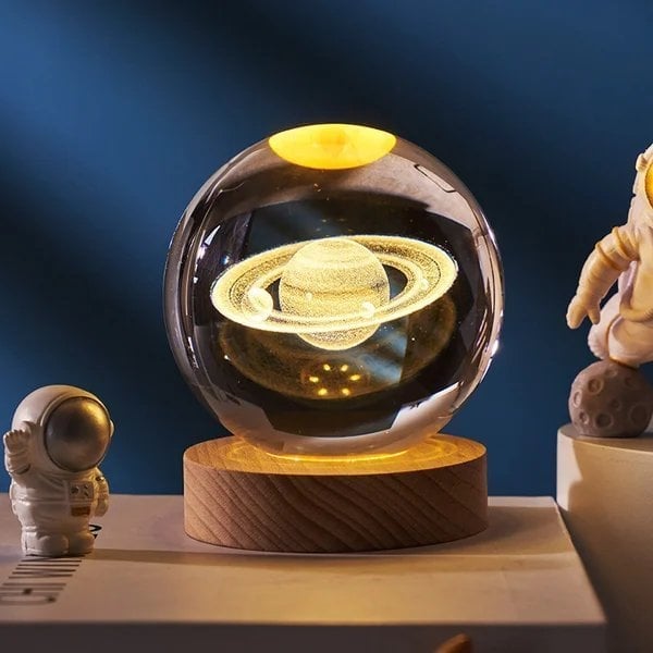 Ledsen™ CrystalBall - 3D-Solsystemets Kristallkula Med LED-Lampa 