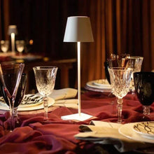 Ledsen™ NordicLight - Trådlös Uppladdningsbar Bordslampa 