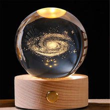 Ledsen™ CrystalBall - 3D-Solsystemets Kristallkula Med LED-Lampa 