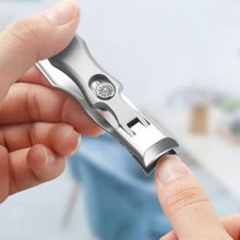 Globetrek° NailClippers - Bärbar Ultra Sharp Nagelclippare i Rostfritt Stål